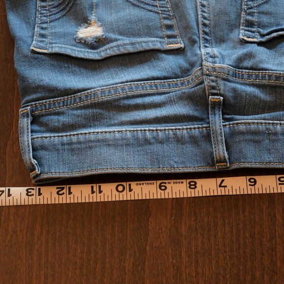 Hollister Women's Distressed Jean Shorts Size w24 - Picture 5 of 6
